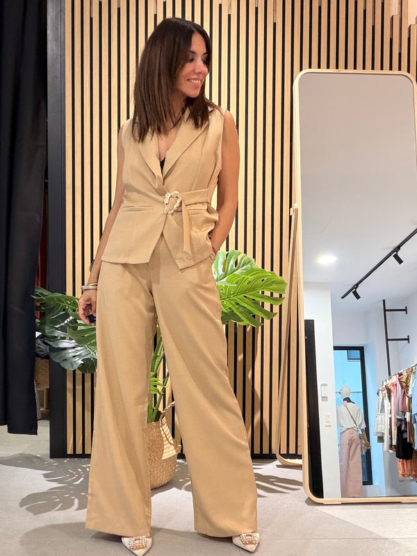 Conjunto Royale Tostado