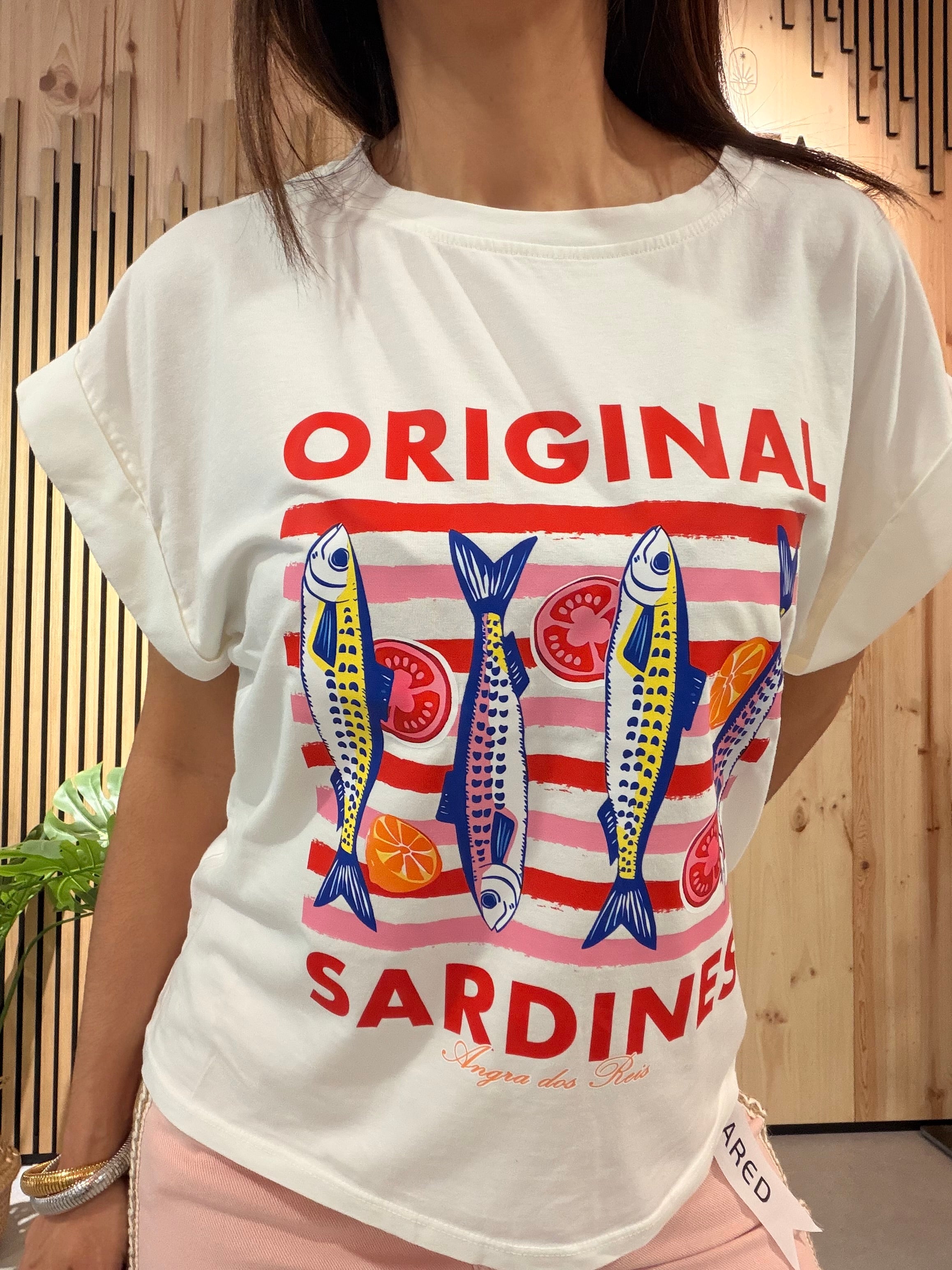 Camiseta Sardine Club