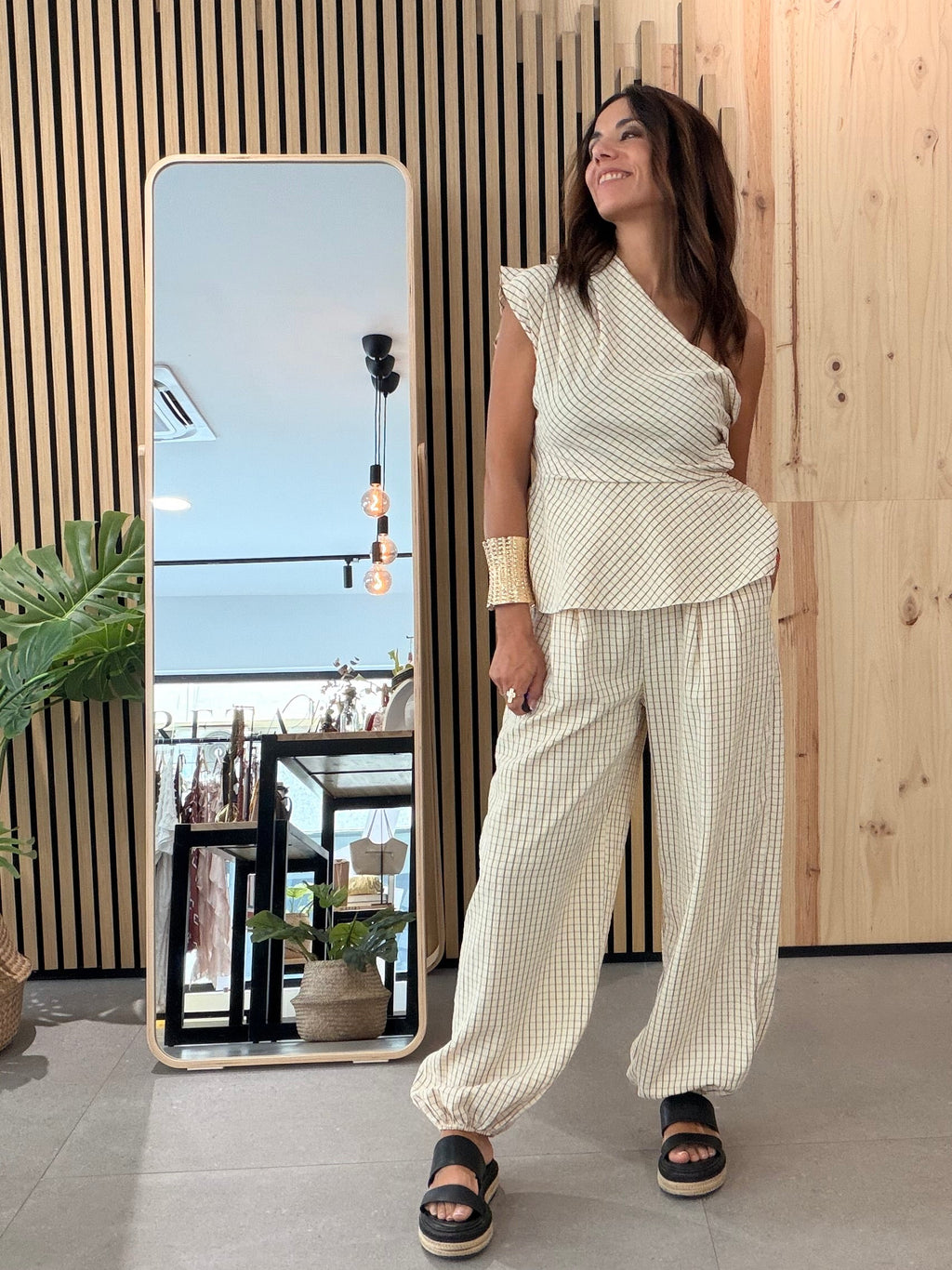 Conjunto Noah Cuadros