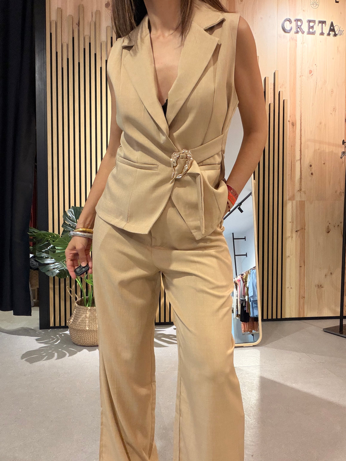 Conjunto Royale Tostado